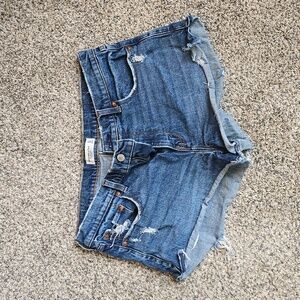 Abercrombie mom short mid rise size 31-12